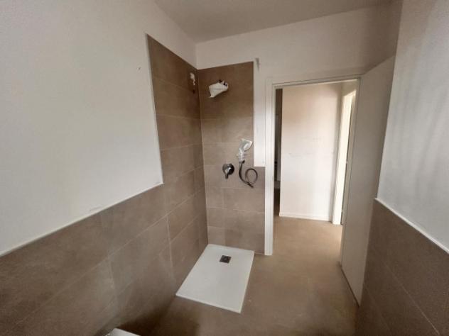 Appartamento di 132 m² con 4 locali e box auto in vendita a Verona - Foto 12