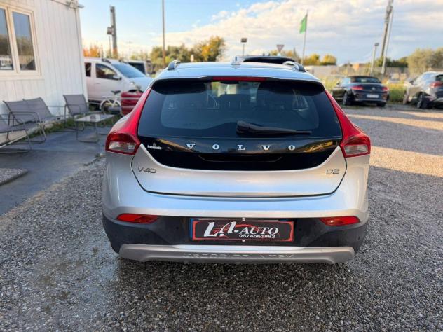 VOLVO - V40 Cross Country - D2 Volvo Ocean Race - Foto 6