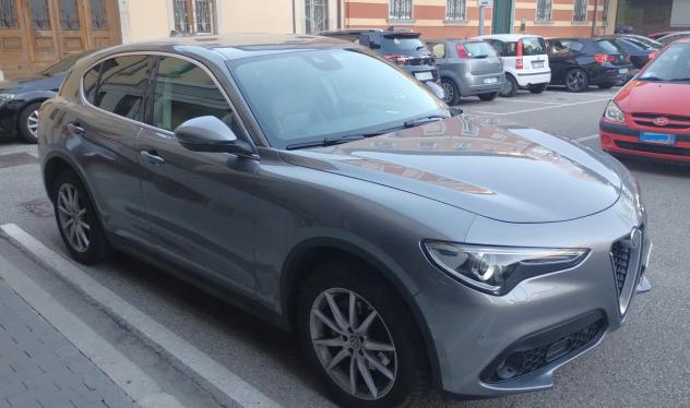 Alfa Romeo Stelvio 2.2 Turbodiesel 210 CV AT8 Q4 Executive - Foto 6