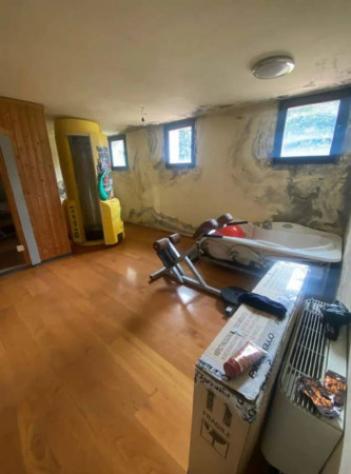 Immobile in asta di 723 m² con più di 5 locali e box auto in vendita a Lucca - Foto 19