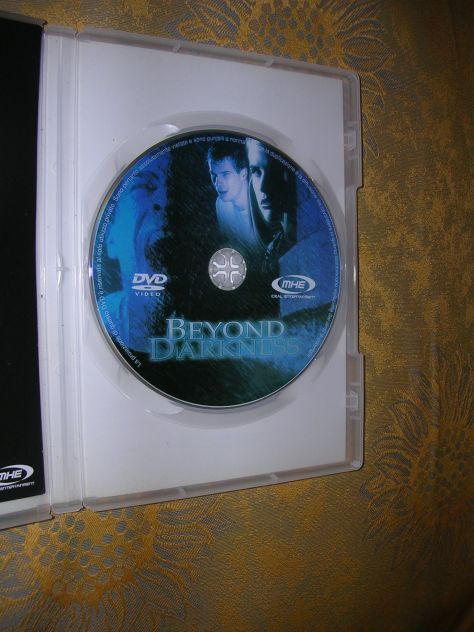 BEYOND DARKNESS - Foto 4