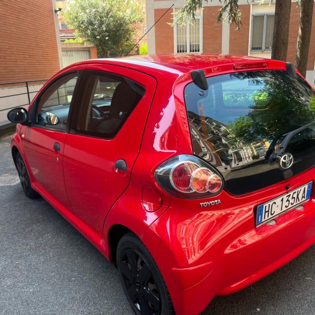 Toyota Aygo 1.0 12V VVT-i 5 porte - Foto 7