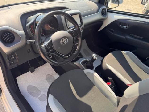 TOYOTA Aygo 1.0 VVT-i 69 CV 5 porte x-black TSS rif. 23803099 - Foto 7
