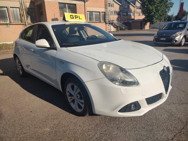 Alfa Romeo Giulietta 1.4 Turbo 120 CV BENZINA GPL CON SCADENZA 2032, OK NEOPATENTATI. - Foto 2
