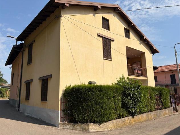 va185 - casa indipendente libera subito: 4 locali, servizi doppio box e picola area esterna recintata - Foto 2