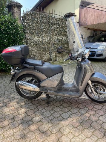 Aprilia scarabeo 200