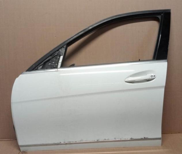 PORTA ANT.S. BIANCA C/ALZ. E SERR.  Carrozzeria  Lamierati esterni  Porte  Porta ant. sx. MERCEDES - Classe C 4 porte - 01-01-2011 - 01-01-2014, MERC