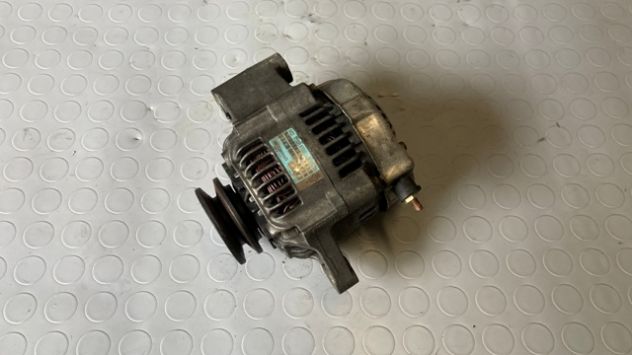 Alternatore Daihatsu Feroza 1.6 benzina del 1994 (27060-87602) - Foto 2