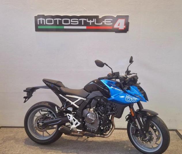 SUZUKI GSX-8S 2025
