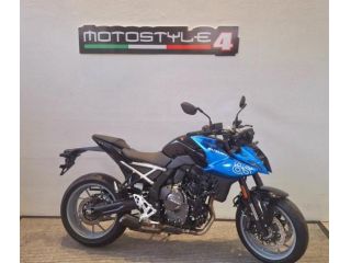 SUZUKI GSX-8S 2025
