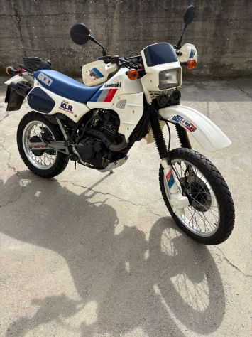 Kawasaki kLR 600 con starter Electric del 1986 due proprietari con soli 21.700