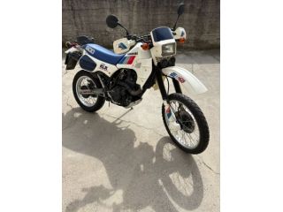 Kawasaki kLR  600 con starter Electric del 1986 due proprietari con soli 21.700