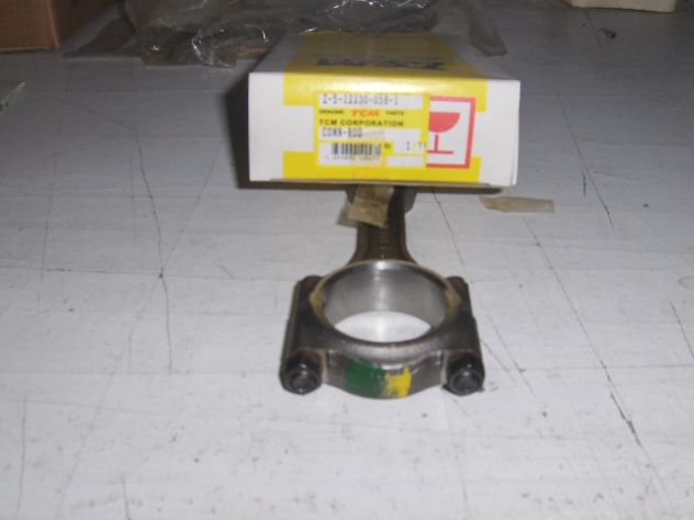 ISUZU 4FA1 - Biella Motore codice 5122300581