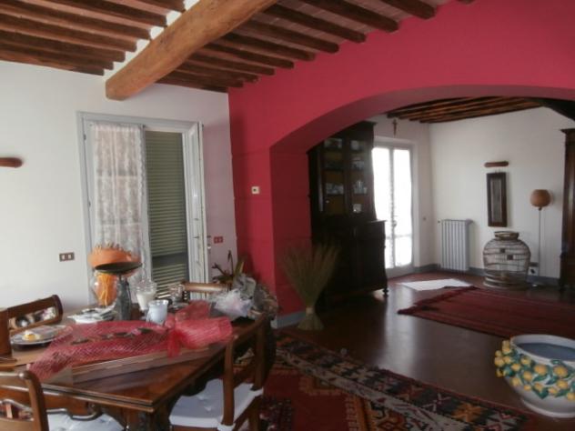 casale in vendita a Vecchiano