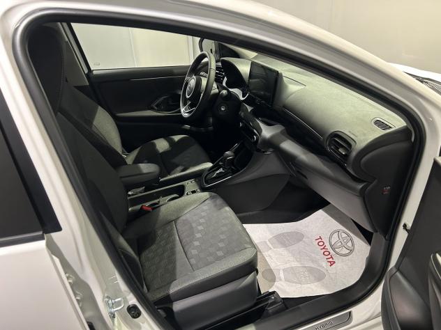 Toyota Yaris 1.5 Hybrid 5 porte Trend KM 0 AREA C FREE KM 0 - Foto 10