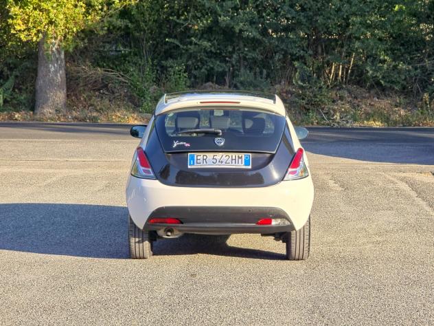 Lancia Ypsilon 1.2 69 CV 5 porte S&S Silver E5B Manuale NEO 2013 - Foto 5