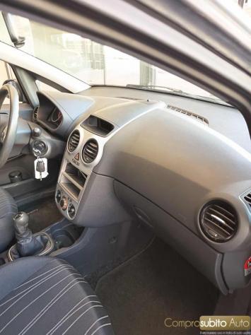 OPEL Corsa 1.2 5 porte Club rif. 23785828 - Foto 6