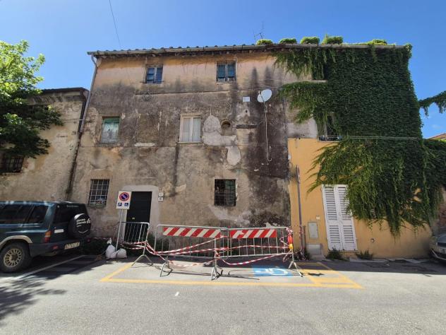 Villa in vendita a Uliveto Terme - Vicopisano 330 mq Rif: 1419574