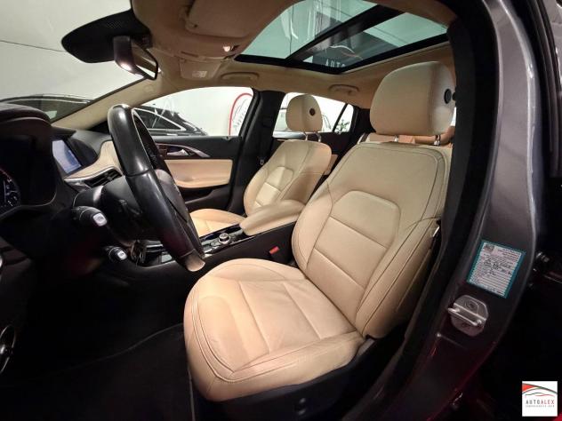 INFINITI - QX30 2.2d Premium Tech awd dct - Foto 9