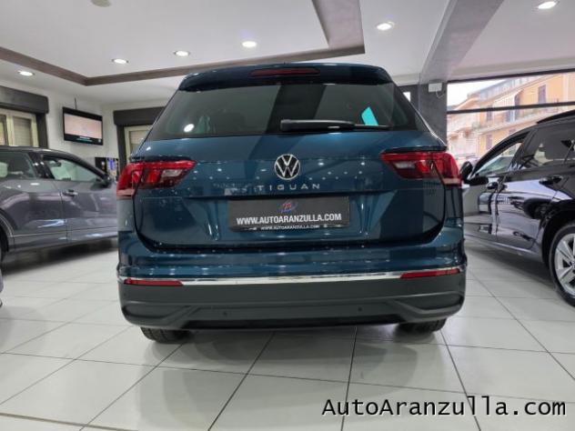 VOLKSWAGEN Tiguan 2.0 TDI 150CV SCR DSG Life Navi - Fari Led rif. 23745237 - Foto 5
