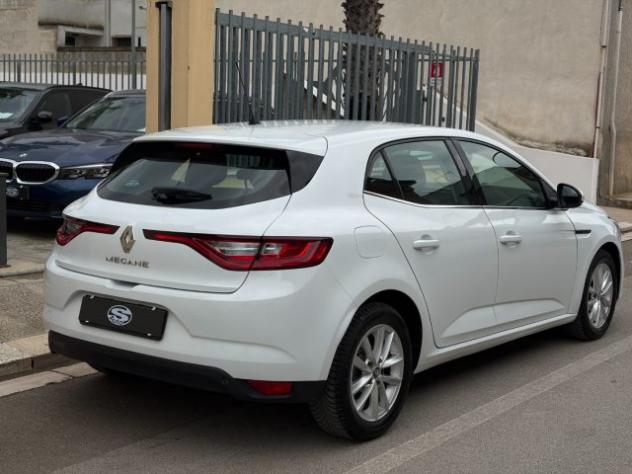 RENAULT Megane 1.5 dCi 115 CV Business rif. 23891677 - Foto 3