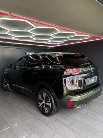 Peugeot 3008 1.6 BlueHDi 120 cv EAT86 Allure 2017 - Foto 5
