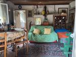 CASA IN SASSO CON PICCOLA PORZIONE DI CORTE E TERRAZZO