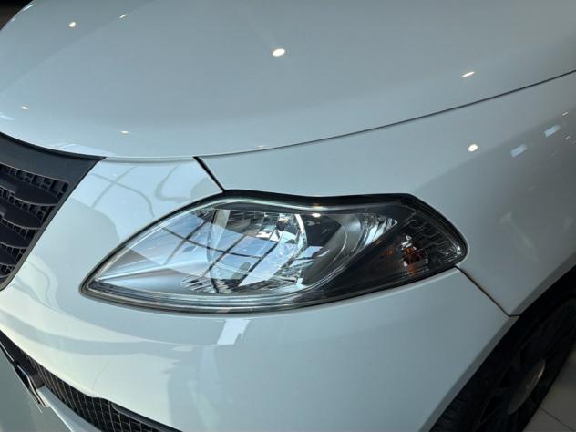Lancia Ypsilon 1.2 69CV 5P GPL ECOCHIC ELEFANTINO - Foto 10
