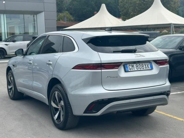 JAGUAR F-Pace 2.0 D 163 CV AWD aut. R-Dynamic S rif. 24149919 - Foto 4