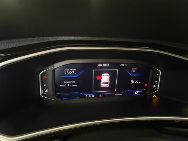 Volkswagen T-Roc 1.5 TSI ACT R-Line - Foto 8