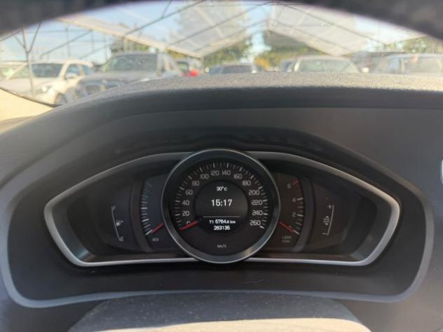 VOLVO V40 D2 Momentum rif. 24160992 - Foto 10