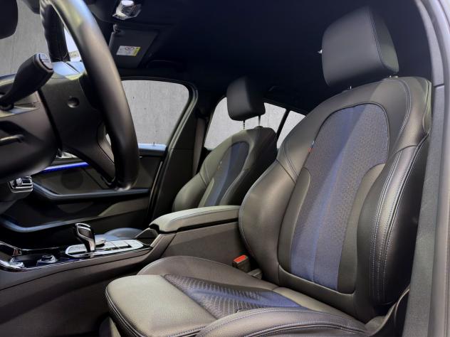BMW Serie 1 118i MSport 1.5 136cv - PROMO - Foto 8