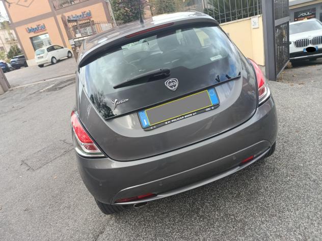 Lancia Ypsilon 1.2 69 CV 5 porte GPL Ecochic Gold - Foto 8