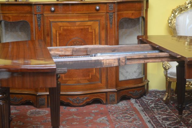 Tavolo da pranzo-riunioni tondo stile inglese allungabile fino a 320 cm. - Foto 2