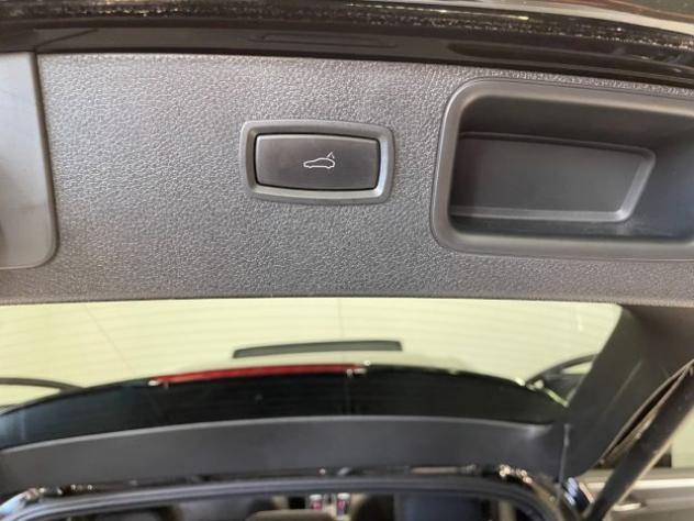 PORSCHE Macan 2.0 PDK * TETTO APRIBILE * 265 CV * rif. 23972404 - Foto 8