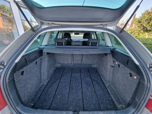 Škoda Octavia/4&4 2.0 103kw SCOUT 4X4 - Foto 9