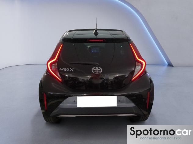 Toyota Aygo X 1.0B (72 CV) Lounge Air S-CVT - Foto 4