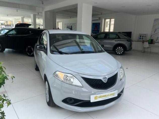 LANCIA Ypsilon 1.2 69 CV 5 porte Gold tua da €99,00 rif. 23878653 - Foto 5