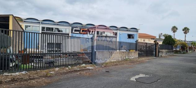 Capannone Industriale in vendita a Camporotondo Etneo