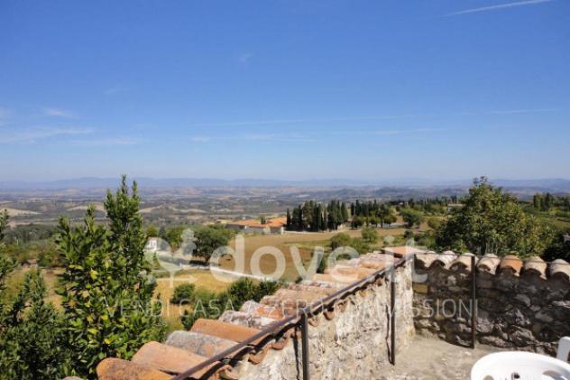 Palazzo / Stabile di 1448 m² con più di 5 locali in vendita a Sarteano - Foto 9