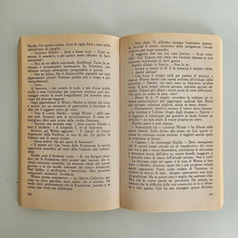 Cronache Della Galassia - Isaac Asimov - Mondadori - Foto 2