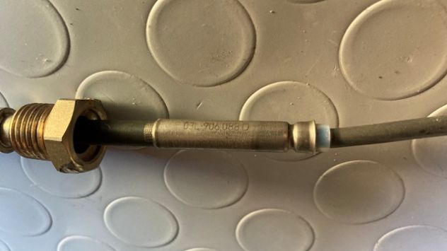 Sensore temperatura gas di scarico Audi A4 B8 2.0TDI 143cv (03L906088D) - Foto 2