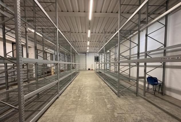 Capannone artigianale in vendita a Gello - Pontedera 1700 mq Rif: 1409037