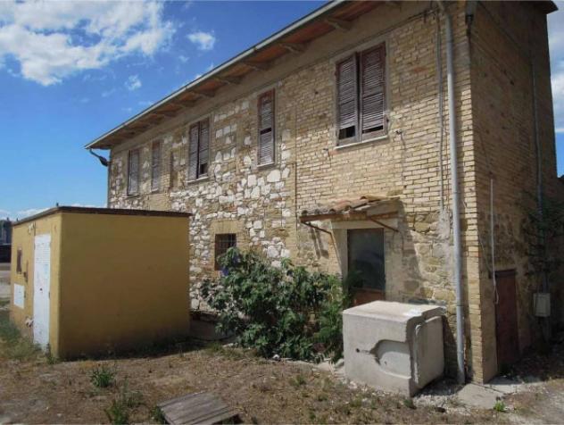 Immobile in asta di 120600 m² in vendita a Bastia Umbra - Foto 2