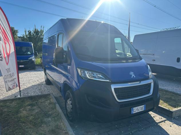 Peugeot Boxer 330 2.2 BlueHDi 140 S&S PC-TM Furgone - Foto 3
