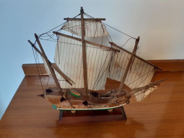 MODELLINO VELIERO IN LEGNO "SANTA MARIA 1492" - VINTAGE (40X35 CM) - Foto 5