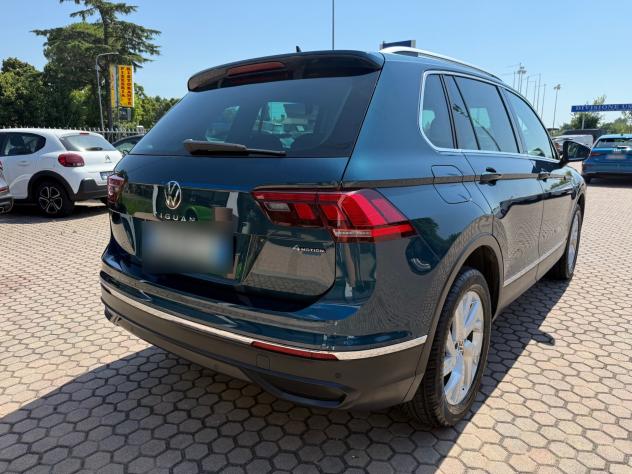 Volkswagen Tiguan 2.0 TDI 150 CV SCR DSG 4MOTION Life - Foto 6