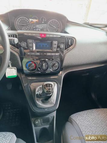 LANCIA Ypsilon 1.0 FireFly 5 porte S&S Hybrid Gold rif. 24018781 - Foto 10