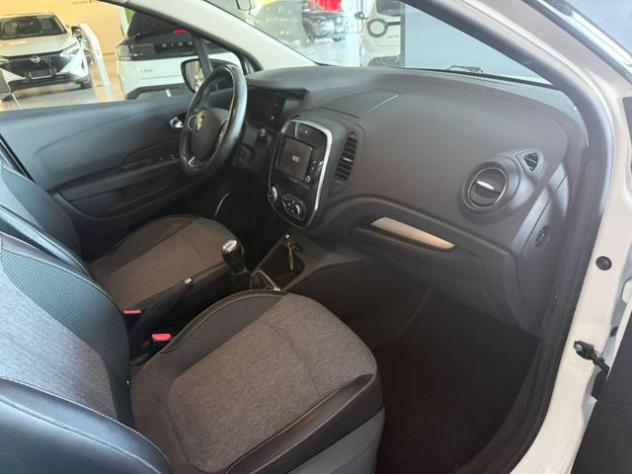 RENAULT Captur dCi 8V 90 CV EDC Start&Stop Sport Edition2 rif. 24056705 - Foto 6