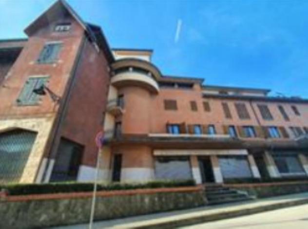 Immobile in asta di 630 m² con più di 5 locali e box auto in vendita a Carpegna - Foto 2